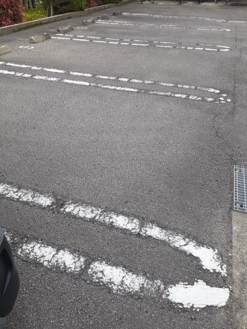 ラッフィナートの駐車場|駐車スペースもあります