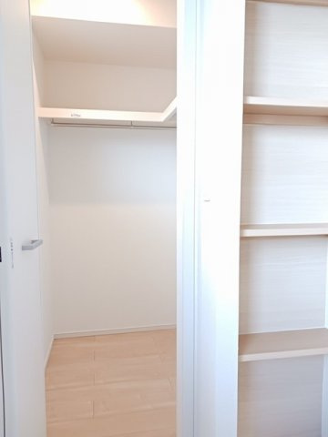 イルフィオーレ藍住Ａの収納|こまごまとしたものを収納できそうですね
