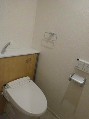 グランクリュ佐古　ＷＥＳＴのトイレ|落ち着いたトイレです