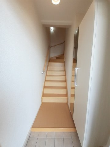 ライトブレス　Ｂの玄関|毎日通る玄関はこちらです