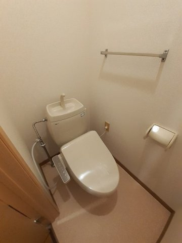 コーポリンクス１のトイレ|トイレです