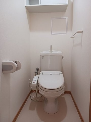 パークアヴェニューのトイレ|落ち着いた色調のトイレです