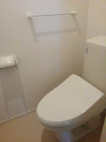 ファミール　ｆｕｌ　ｆｕｌ　Ｃのトイレ|落ち着いたトイレです