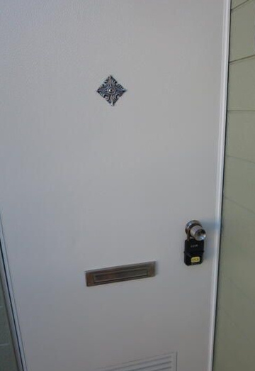 アーバンコーポラスの玄関