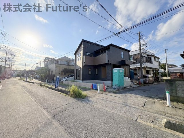 八潮市上馬場　新築戸建の前面道路含む現地写真|前面道路含む現地写真です。