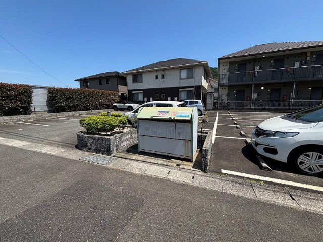 レオパレス岸和田５のその他