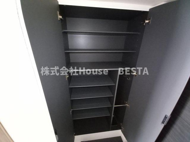 プレサンス神戸元町ミューズの収納