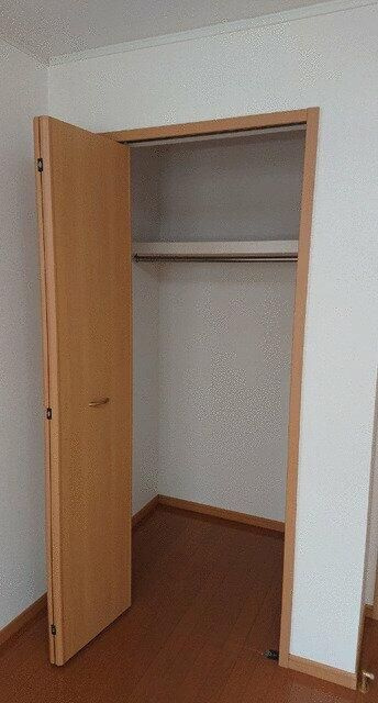 ソレアードＣ館の収納