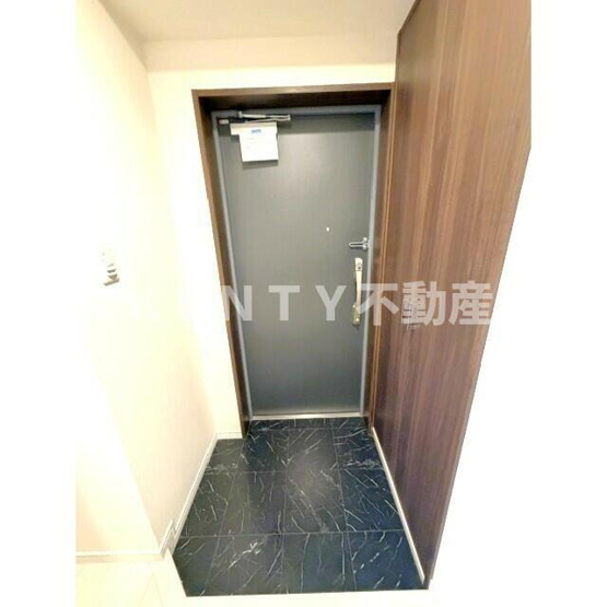 【玄関】 | グランデュールⅥ羽田 | シンプルで使いやすい玄関です