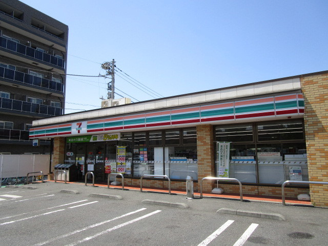 プラッツのその他|セブンイレブン川崎川中島2丁目店