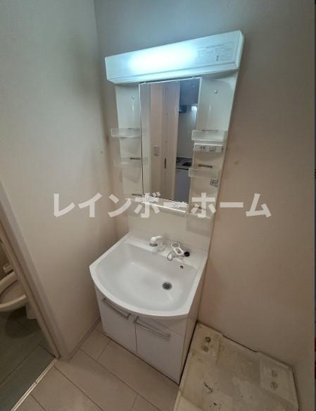 特典：仲介手数料が無料です!!の洗面所|別部屋。参考写真。