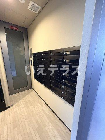 MAISHIN神戸三宮EASTのロビー