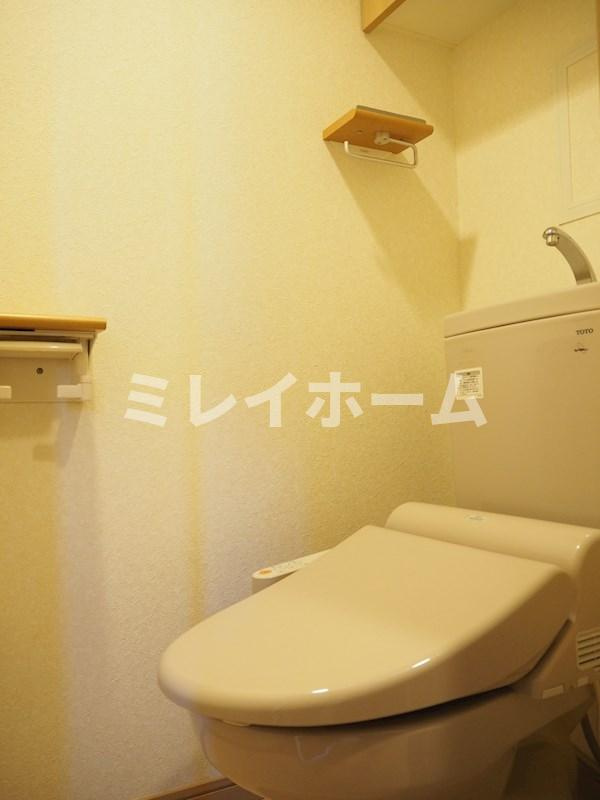 ルーブル蒲田南弐番館のトイレ|同建物内、別のお部屋の参考写真になります。