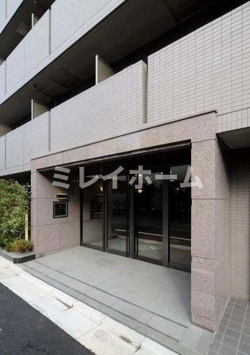 ルーブル蒲田南弐番館のエントランス