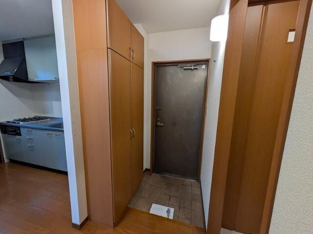 ステージ信濃町の玄関