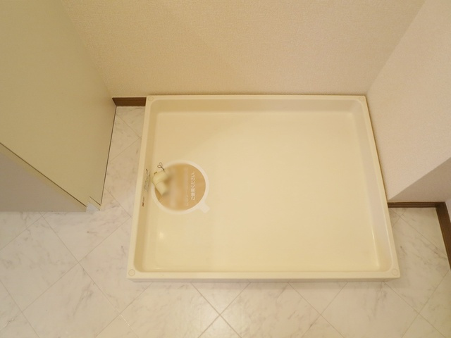 ドルフクレセント弐番館のその他|室内に洗濯機が置けます！