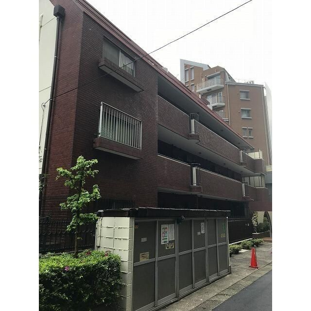 高輪グリーンハイツの外観