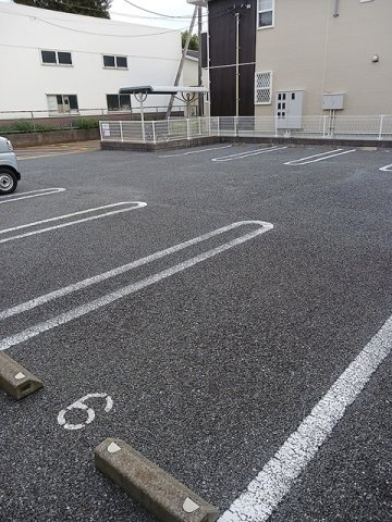 Ａｄｖａｎｔａｇｅ　Ｓの駐車場