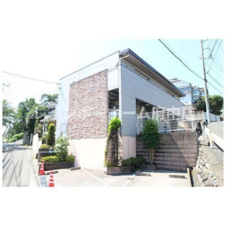 フェリス程久保