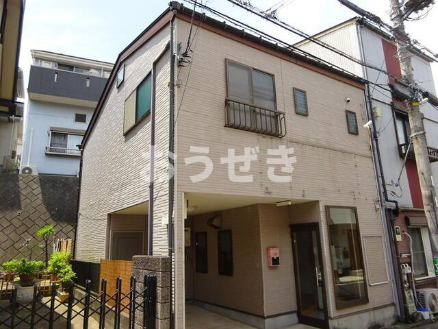 西戸部町貸家の外観