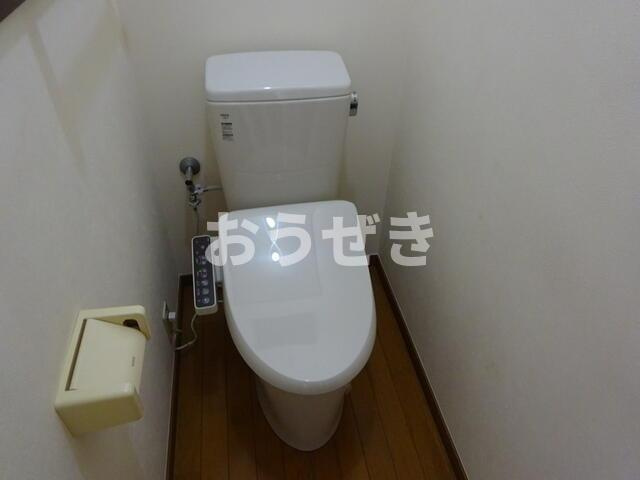 西戸部町貸家のトイレ