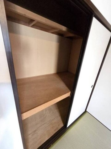 タウニーモイスンＥ棟の収納|便利な収納スペースです