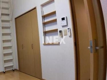 横浜市保土ケ谷区瀬戸ケ谷町のアパートの居間・リビング