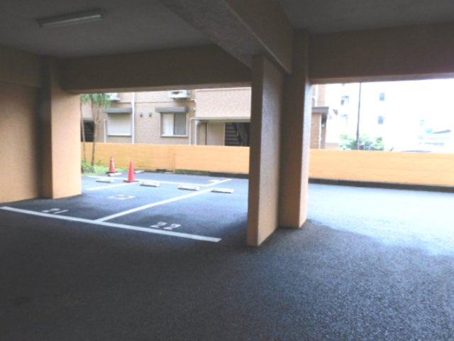 【駐車場】 | ストーンフィールドNO.3