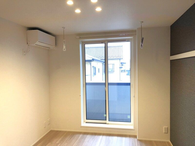 Maison Luxeの寝室|エアコンで暑い夏も寒い冬もストレスフリー