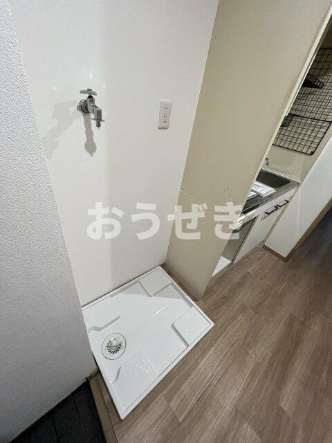 クリオ神奈川新町弐番館の設備|室内洗濯機置場