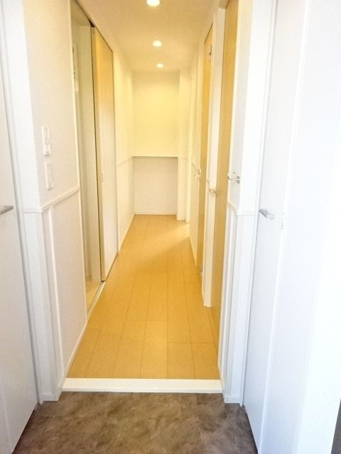 ベルフィオーレ千代田の玄関