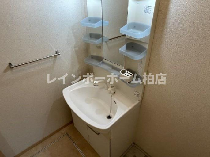 特典：仲介手数料が無料です!!の洗面所|同施工。参考写真。