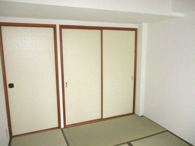 三協谷山ハイツの収納