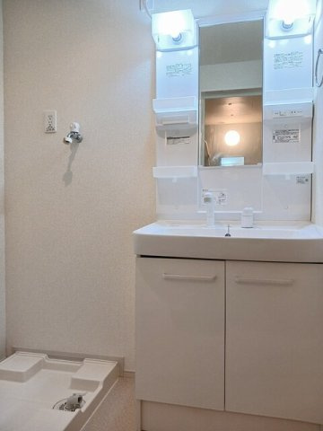 クラベール参番館の洗面所
