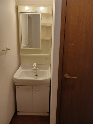 サングローブＢの洗面所
