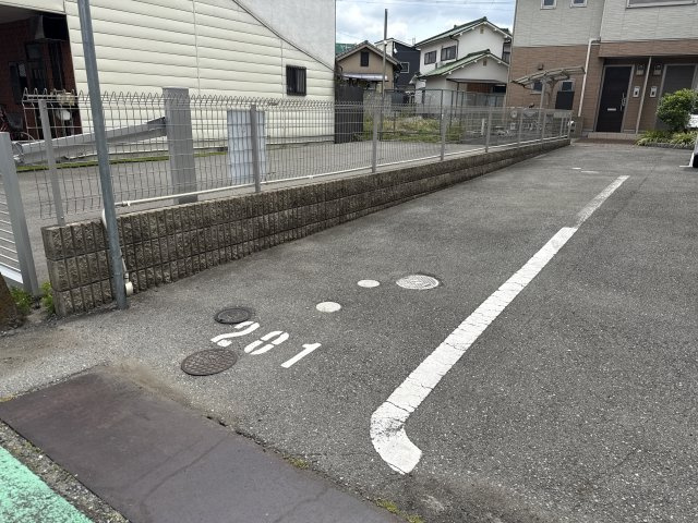 アーバンのざとCENTERの駐車場