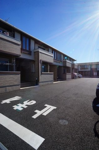 ウッドベル　アルファのエントランス