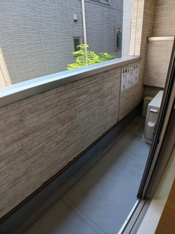 オリエンスのバルコニー