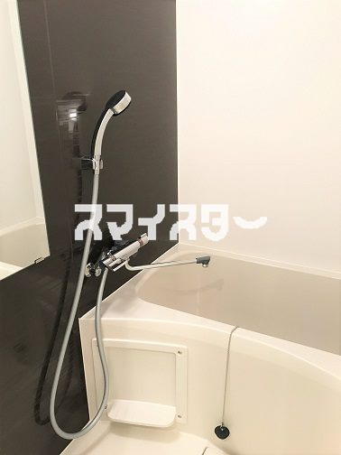 立川市曙町１丁目の賃貸マンションの浴室