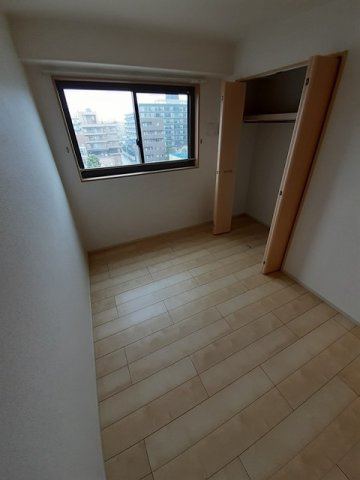 ローヤルマンションの内装