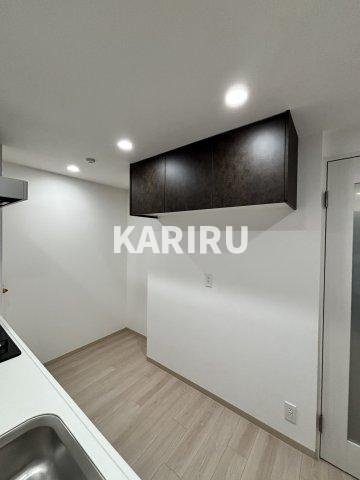 Alivis野田阪神の内装|5Fはメイプル系（写真はホワイトウッド系）