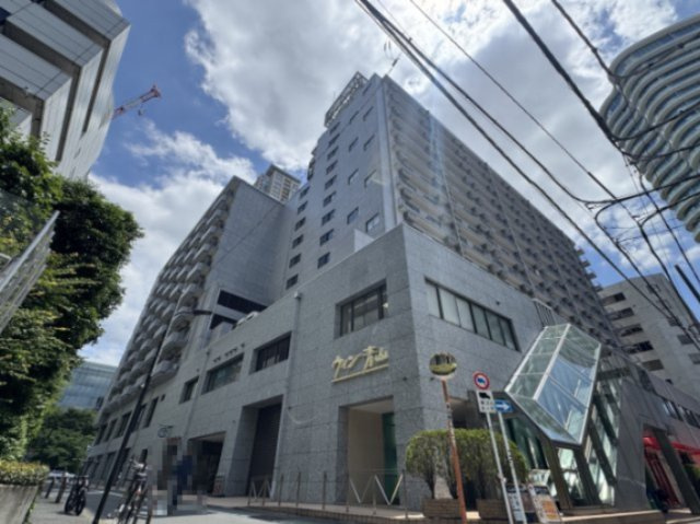 ウィン青山の外観