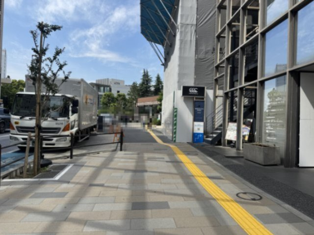 港区北青山２丁目の店舗事務所の周辺