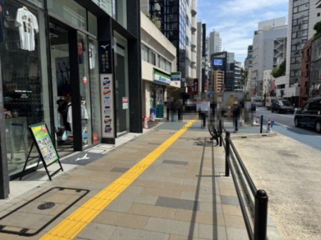 港区北青山２丁目の店舗事務所の周辺