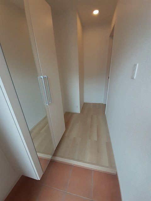 メゾンルミネ洲本Ⅲの玄関