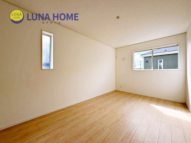 小美玉市羽刈第3　新築戸建　2号棟の洋室|■ 当日見学・今からのご案内もOK■ 現地待ち合わせ・現地解散OK■ ローンや資金計画もサポート