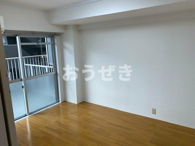 レナジア横浜保土ヶ谷の居間・リビング