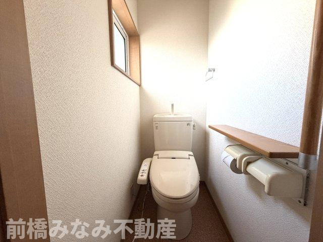 【中古】高崎市倉賀野町　４LDKのトイレ|落ち着いたトイレです