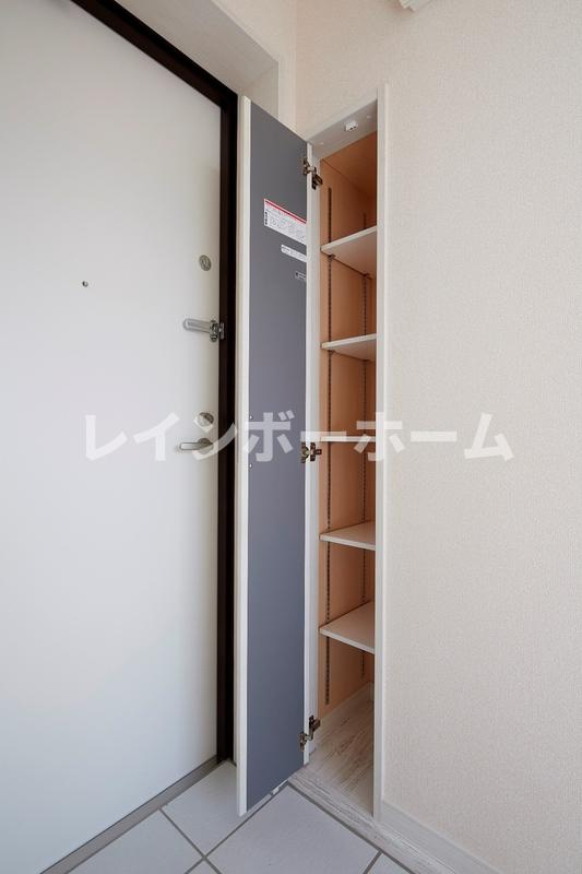 アマックス五反野の玄関