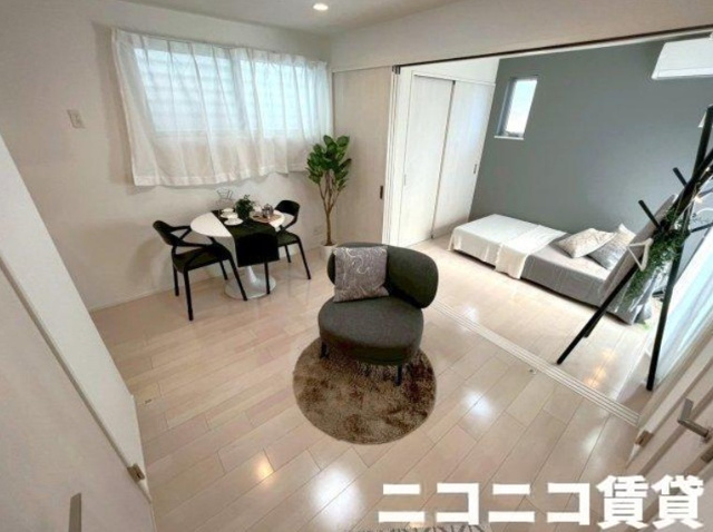 足立区中川４丁目のアパート